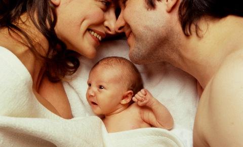 Предохранение от беременности после родов, или контрацепция для кормящей мамы