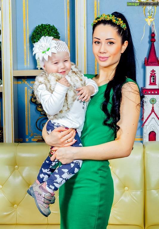 Диета после родов. Как пришли в форму звездные мамы в Молдове