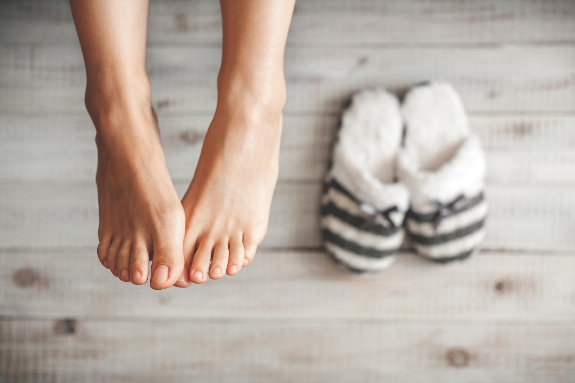 Как зимой сохранить ноги красивыми и здоровыми: 8 актуальных советов