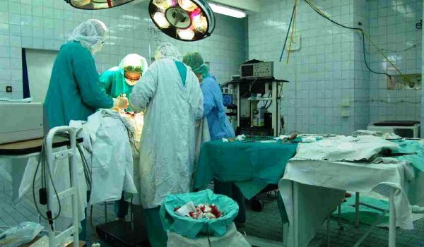 O femeie a rămas fără un rinichi din cauza şefei secţiei ginecologie de la IMC