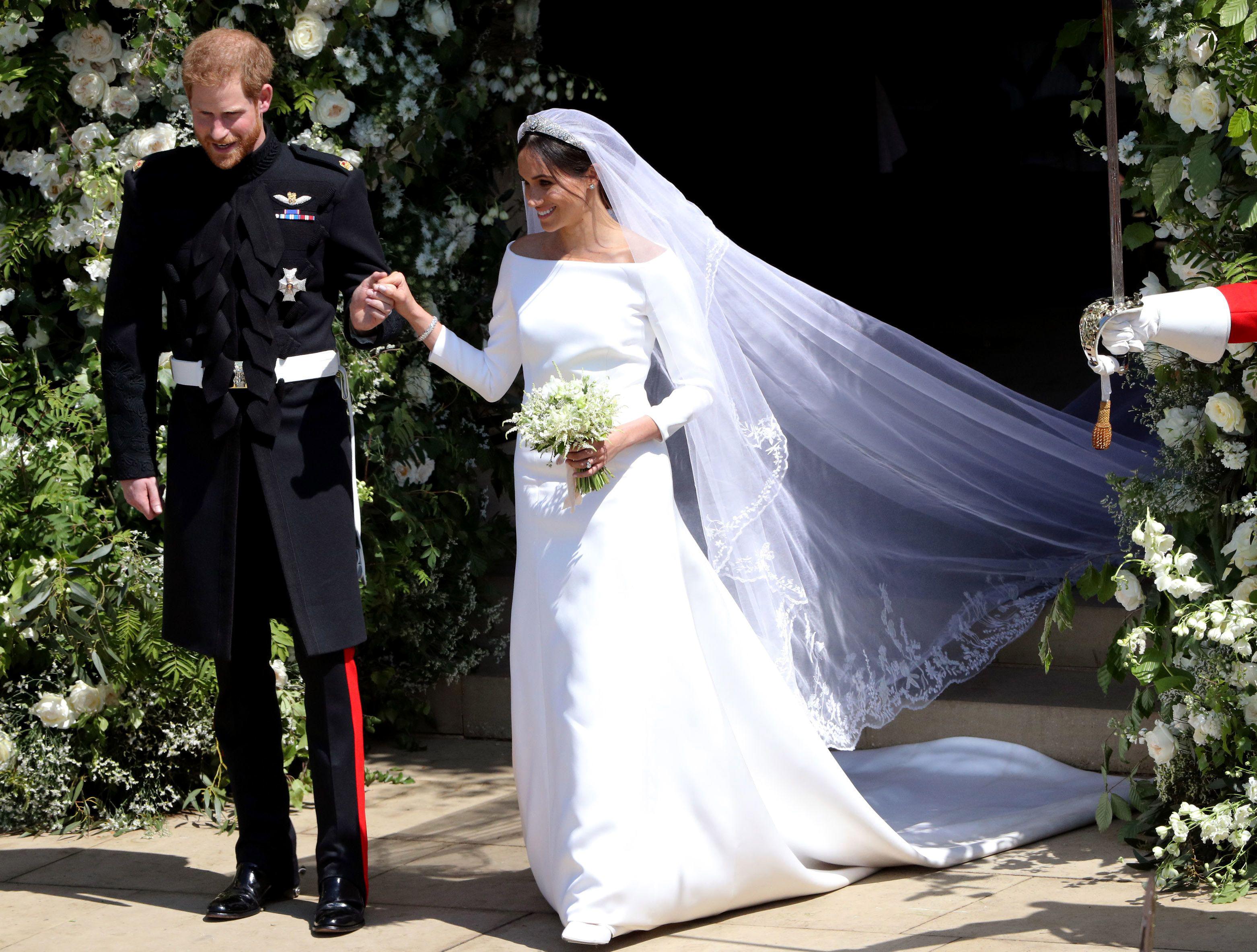 Во что были одеты звёзды на свадьбе принца Гарри и Меган Маркл