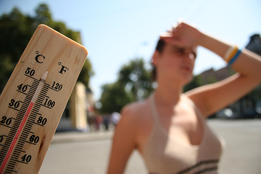 В Молдове знойная жара. Метеорологи объявили желтый код опасности