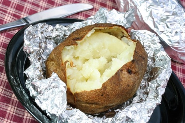 Рецепты для Великого Поста: картофель, запеченный в фольге