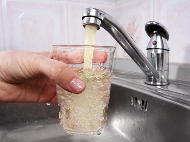 Эксперты выяснили, где в Молдове самая грязная питьевая вода