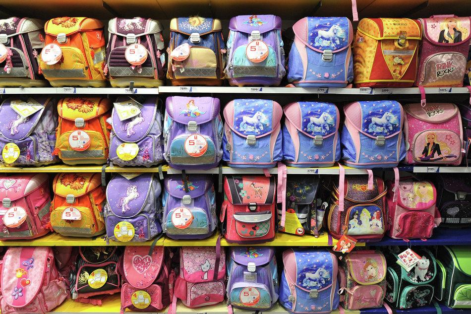 Обзор цен на школьные канцелярские принадлежности и рюкзаки