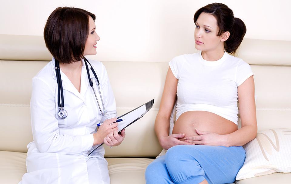 Выделения при беременности: что нужно знать