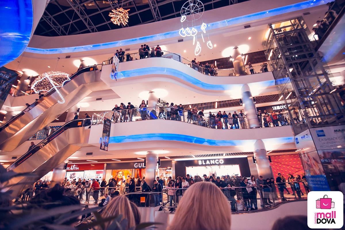 Prețuri mici, premii mari și distracție maximă – Noaptea Reducerilor la Shopping MallDova