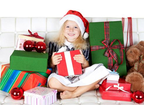 Cât costă un Moș Crăciun? O prezentare a ofertelor lunii decembrie 2016