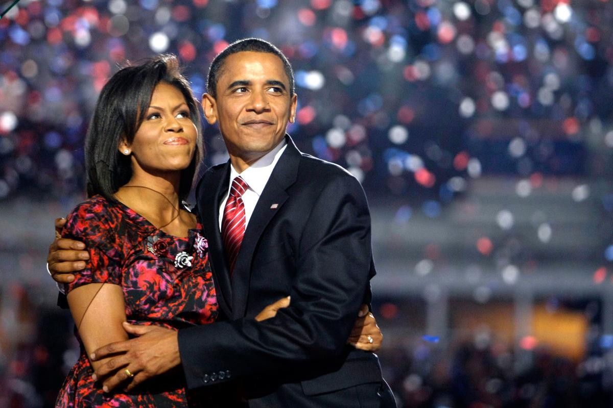 Мишель Обама показала, как они с супругом отмечали День влюбленных