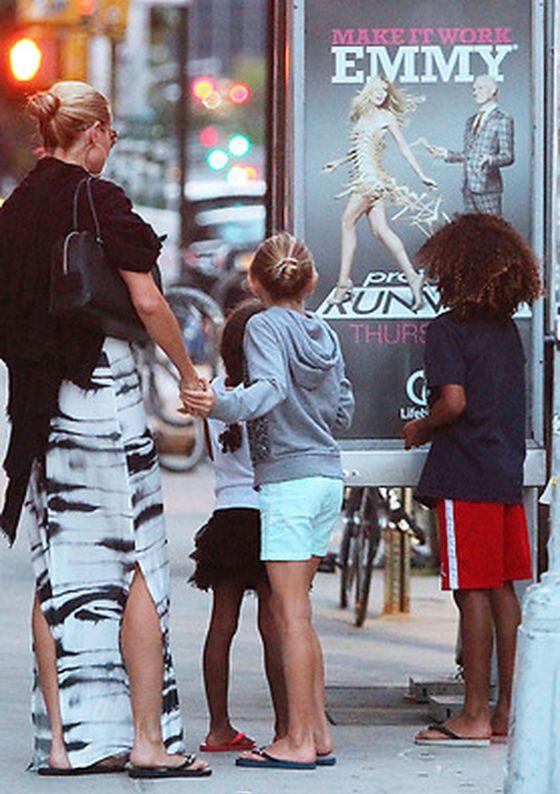 Copiii lui Heidi Klum au rămas șocați când și-au văzut mama goală pe un poster