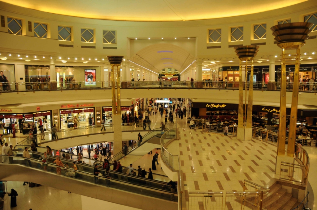 Шопинг-гид по Дубаю: Основные места для шопинга в столице торговли Ближнего Востока