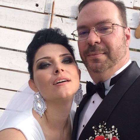 Iolanta Mura a făcut nunta în scop caritabil