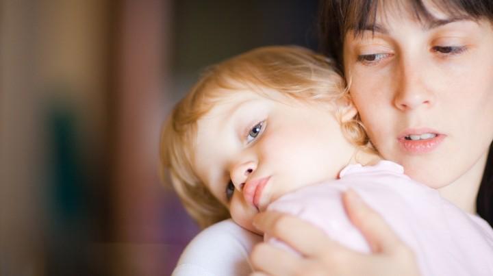8 вещей, которые нельзя делать, если ваш ребенок ударился