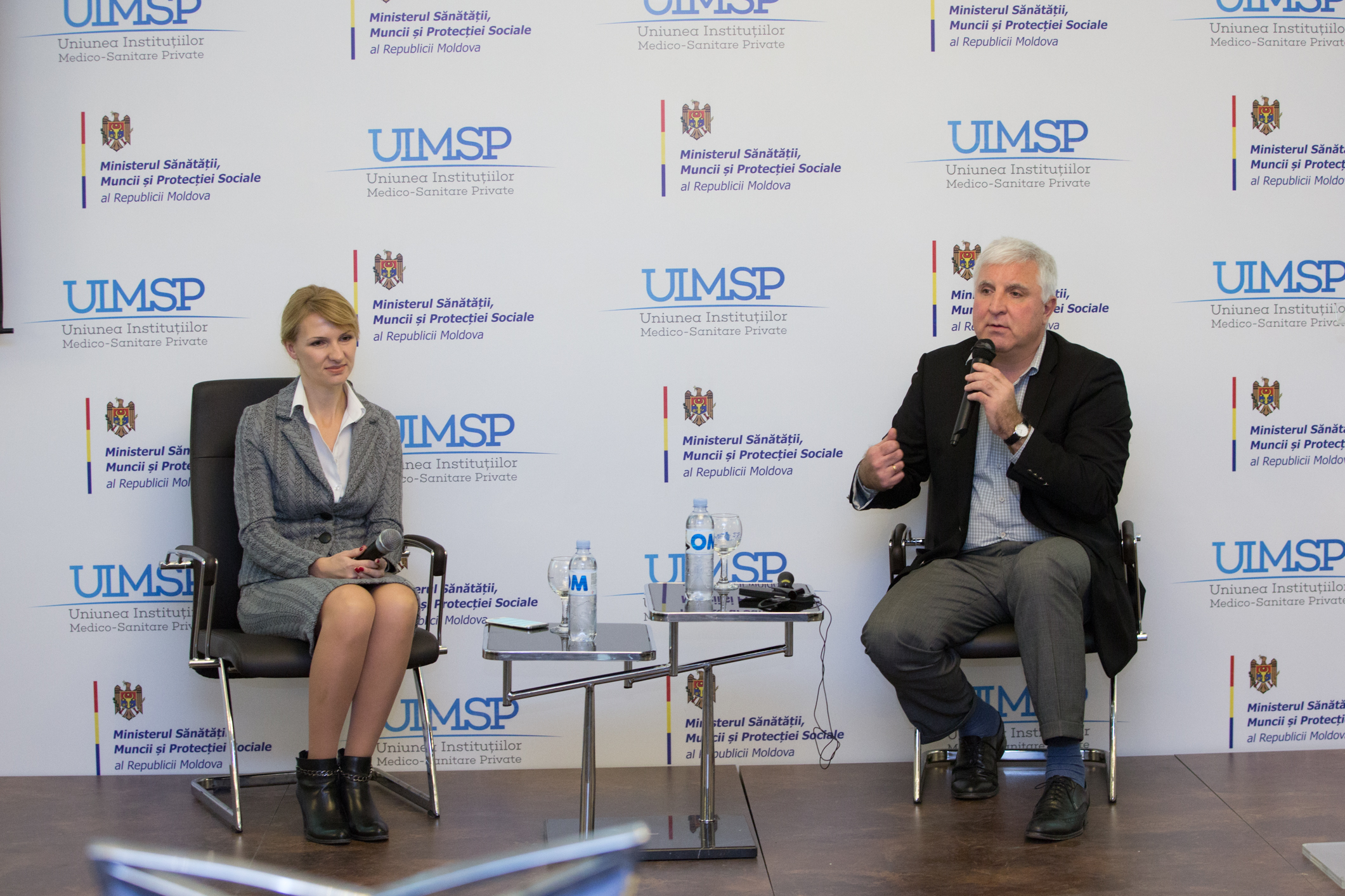 Calitatea serviciului medical din Moldova, discutată la o conferință internațională