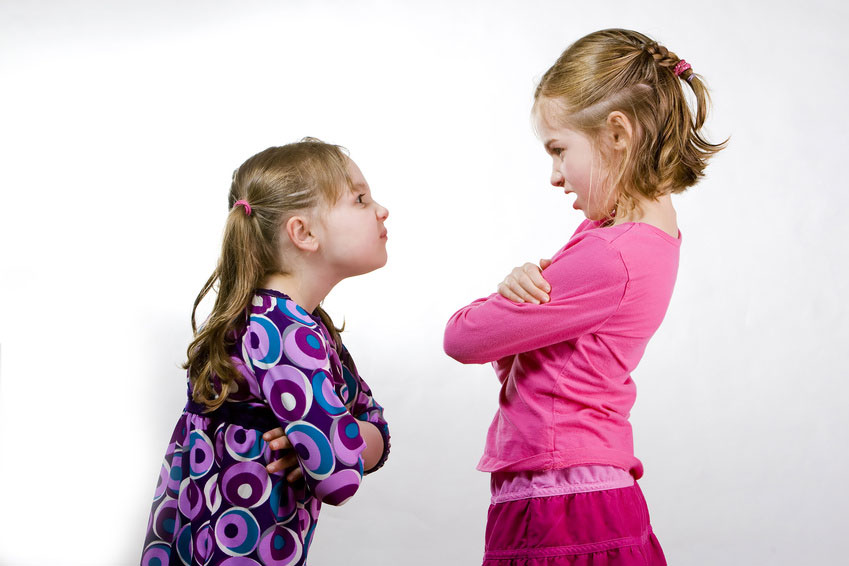 Agresivitatea la copii. De unde apare şi cum luptăm cu ea?