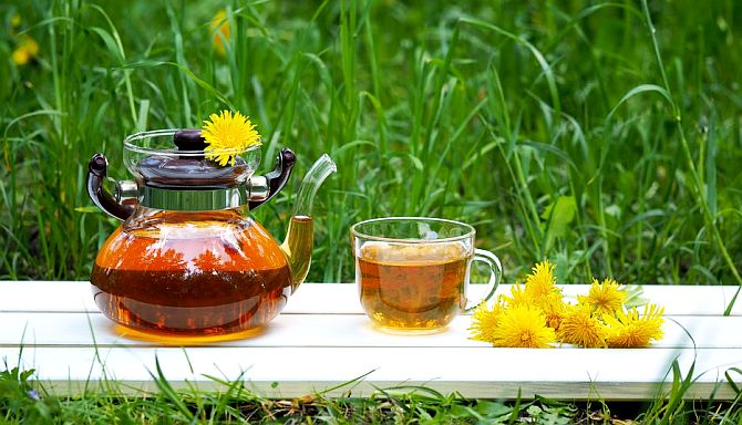6 ceaiuri pentru detoxifiere după sărbători