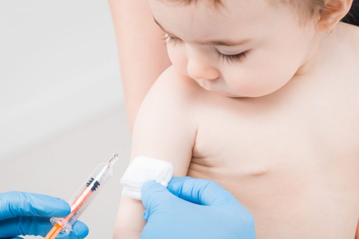 Михай Стратулат: Каким рискам вы подвергаете своих детей, не вакцинируя их
