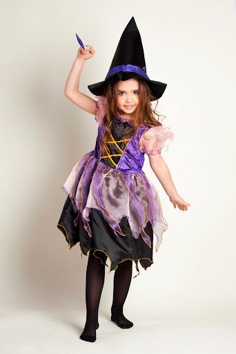 Închirierea costumelor de carnaval pentru copii și adulți