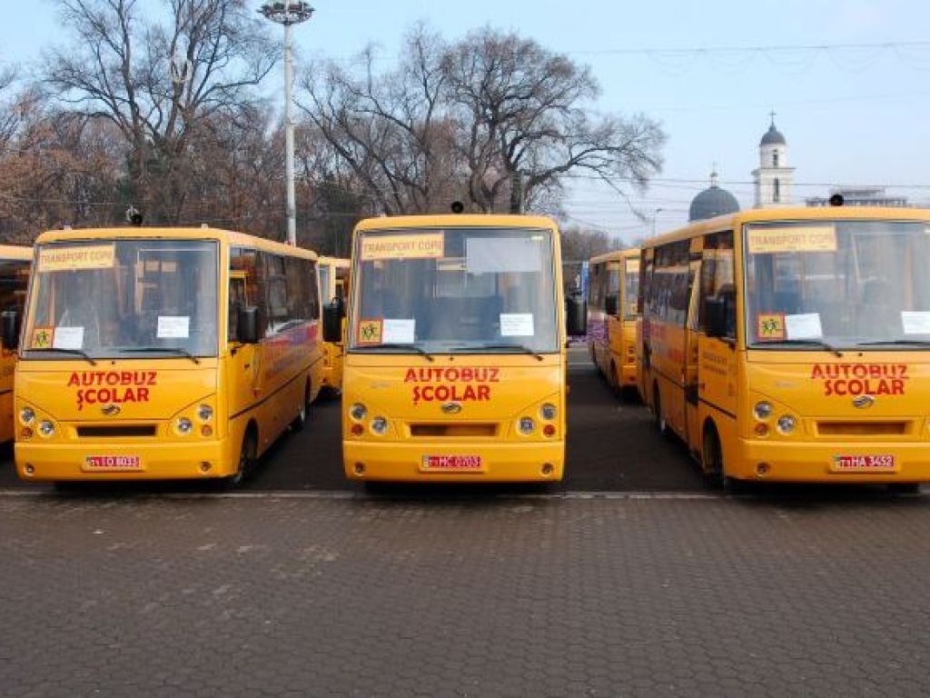 Autobuzele şcolare vor putea fi utilizate exclusiv în activităţi care vizează procesul de învăţămînt