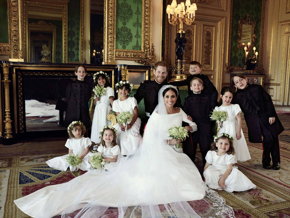 Primele poze de la nunta Prințului Harry cu Meghan Markle publicate de Casa Regală. Cât de bine le stă înconjurați de copii