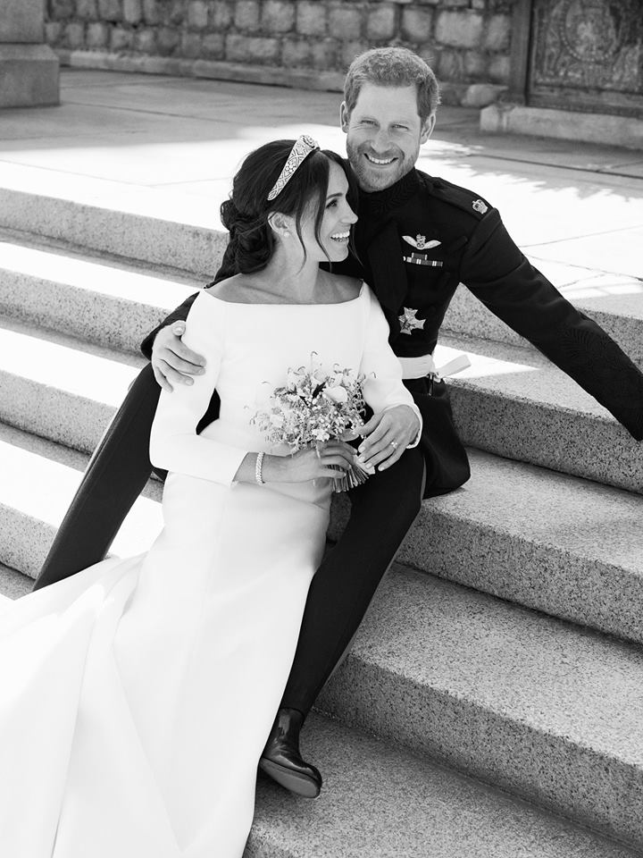 Primele poze de la nunta Prințului Harry cu Meghan Markle publicate de Casa Regală. Cât de bine le stă înconjurați de copii
