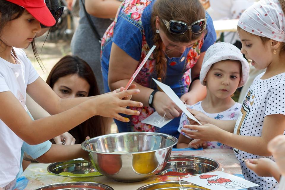 Duminică va avea loc cel mai colorat și energizant festival al verii - SUN Dă-i Fest