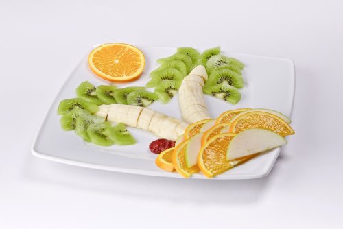 Ce fel de sărbătoare pentru copii fără un platou original de fructe?