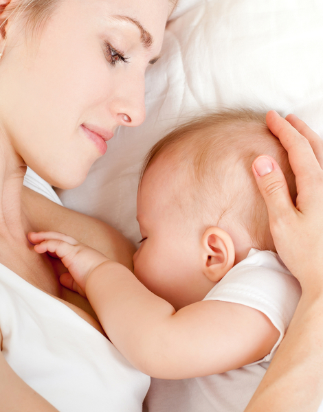 Fisuri la nivelul mameloanelor în timpul alăptării: prevenire și tratament