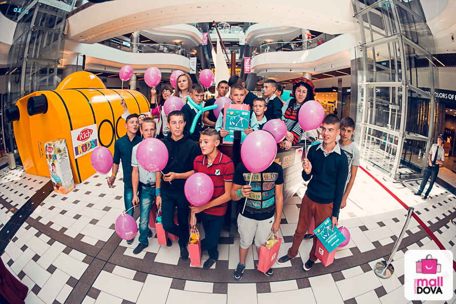 Тысячи улыбок для детей из Леова в торговом центре Shopping MallDova