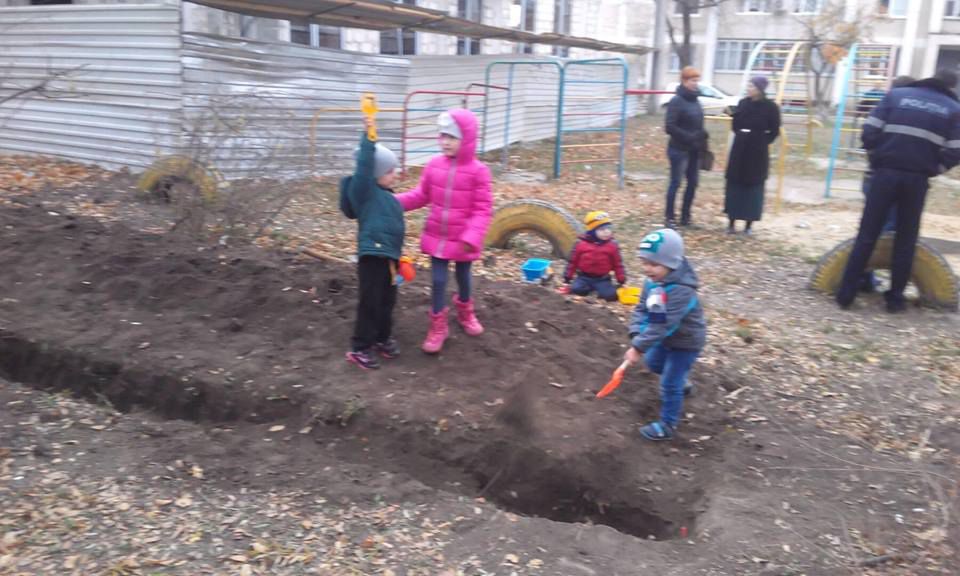 Маленькие кишиневцы выступили против незаконного строительства