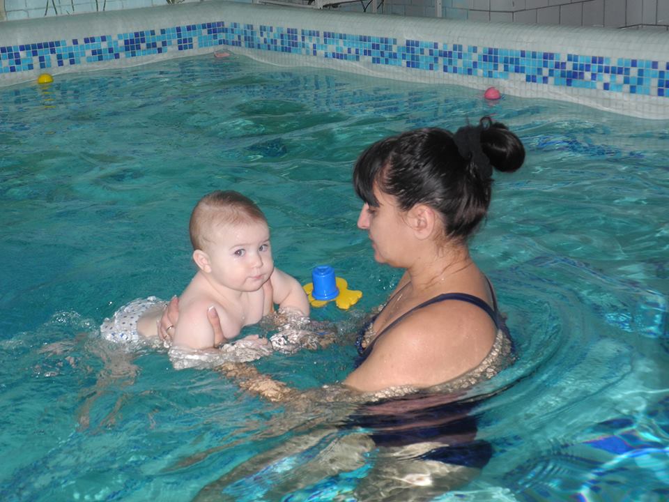 Суперспособность младенцев - водный инстинкт. Все о грудничковом плавании