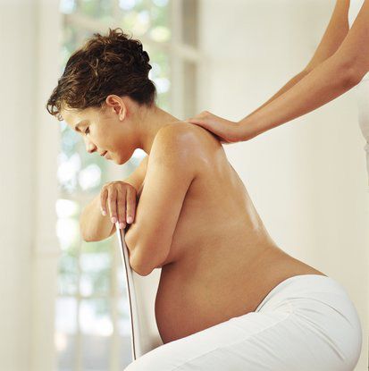 Durerile de spate în timpul sarcinii. Interviu cu specialistul Svetlana Pleșca